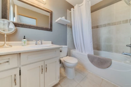 Laundry Room Photo of 12515 227 Street, Maple Ridge, BC