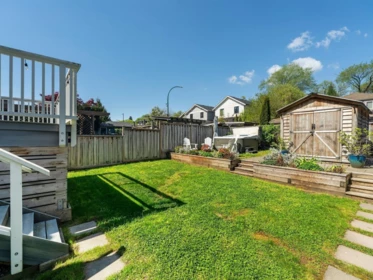 Hot Tub / Spa Photo of 2281 E 7th Avenue, Vancouver, BC