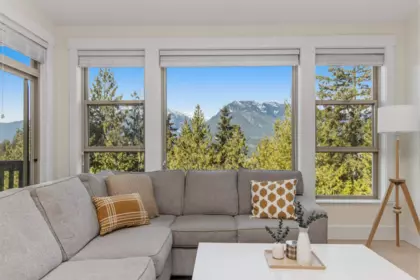 17 1026 Glacier View Drive, Squamish, BC, Squamish — Townhouse for sale