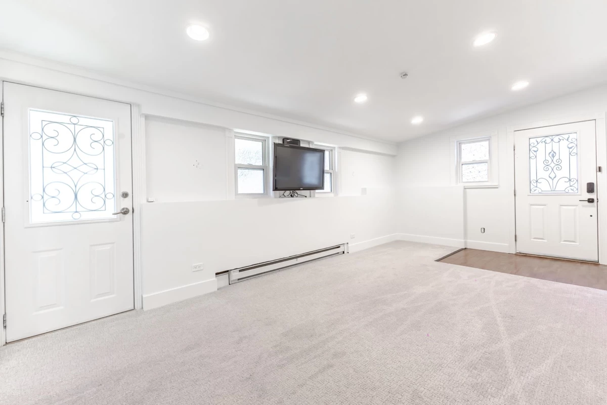 Dining Area Photo of 1818 Chalmers Avenue, Port Coquitlam, BC