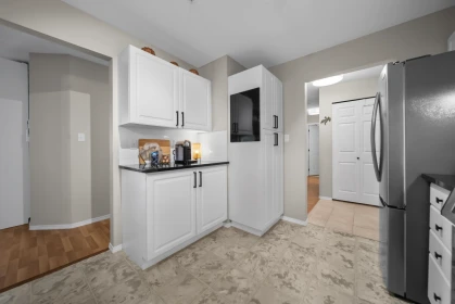 Breakfast Nook Photo of 206 3172 Gladwin Road, Abbotsford, BC