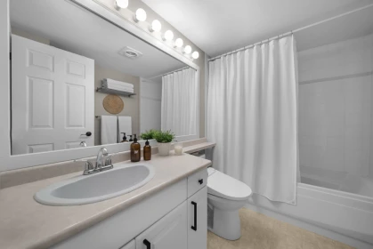 Mudroom Photo of 206 3172 Gladwin Road, Abbotsford, BC
