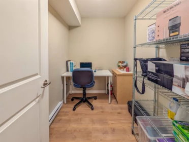 204 5000 Imperial Street, Burnaby, BC, Burnaby — Apartment/Condo for sale