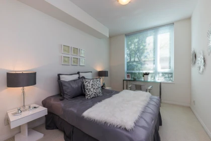 Loft / Bonus Room Photo of 303 168 E Esplanade, North Vancouver, BC