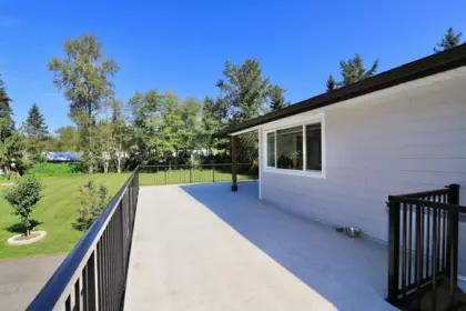Front Yard Photo of 24325 116 Avenue, Maple Ridge, BC