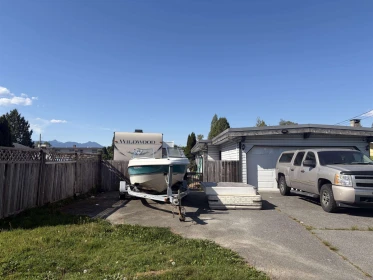 22621 Brown Avenue, Maple Ridge, BC, Maple Ridge — Single Family Residence for sale