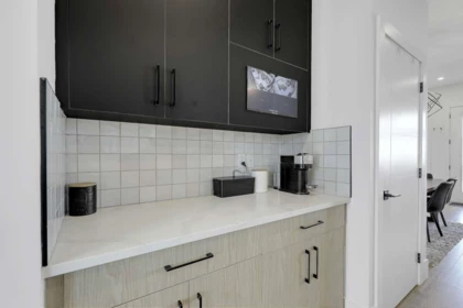 Breakfast Nook Photo of 19665 76 Avenue, Langley, BC