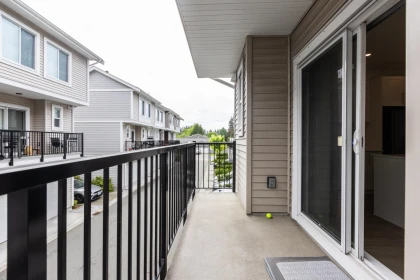 Basement Recreation Room Photo of 30 12073 62 Avenue, Surrey, BC