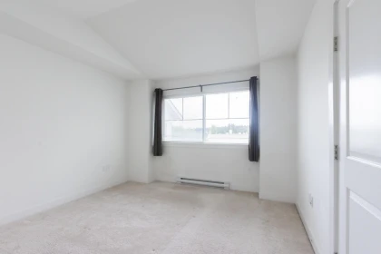 Laundry Room Photo of 30 12073 62 Avenue, Surrey, BC