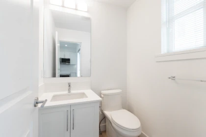 Powder Room Photo of 30 12073 62 Avenue, Surrey, BC