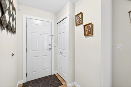 Entry Foyer Photo of 101 20245 53 Avenue, Langley, BC