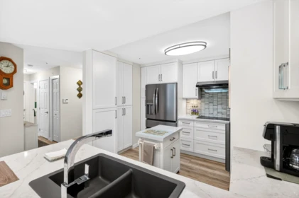 Laundry Room Photo of 101 20245 53 Avenue, Langley, BC