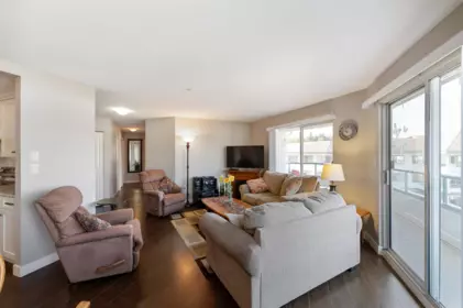 302 2451 Gladwin Road, Abbotsford, BC, Abbotsford — Townhouse for sale