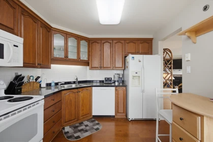 Breakfast Nook Photo of 703 32440 Simon Avenue, Abbotsford, BC