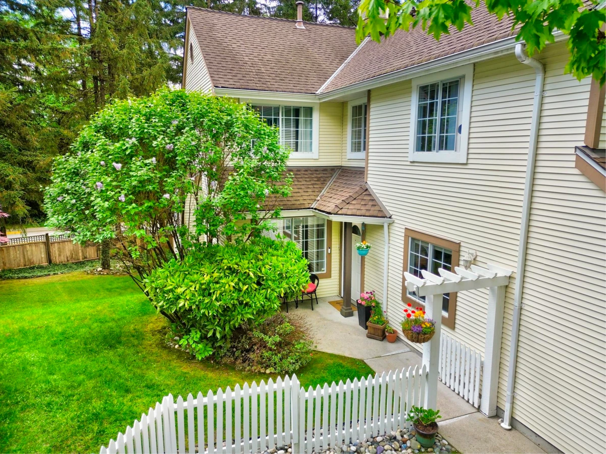 Exterior Rear Photo of 2 3939 Indian River Drive, North Vancouver, BC