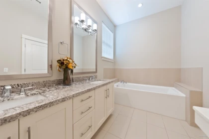 Hallway Photo of 1605 Fir Springs Lane, Tsawwassen, BC