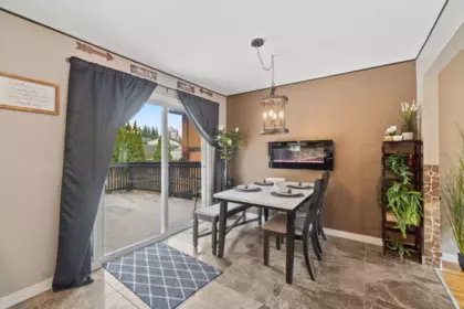 Kitchen Photo of 4900 200th Street, Langley, BC