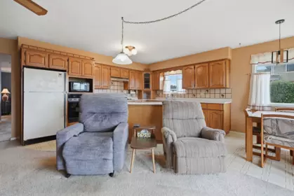 Kitchen Photo of 46337 Christina Drive, Chilliwack, BC