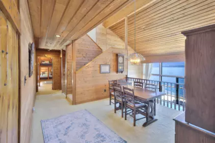 Breakfast Nook Photo of 276 Smugglers Cove Road, Bowen Island, BC