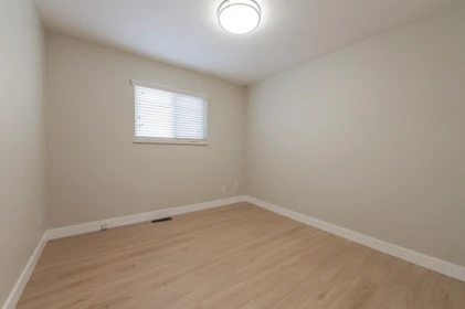 Hallway Photo of 5444 Manor Street, Burnaby, BC