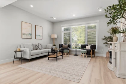 Breakfast Nook Photo of 6 46106 Riverside Drive, Chilliwack, BC