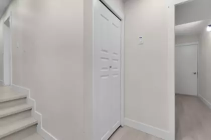 Entry Foyer Photo of 9763 155 Street, Surrey, BC