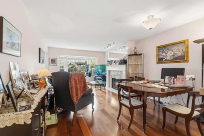 Breakfast Nook Photo of 106 5568 Barker Avenue, Burnaby, BC
