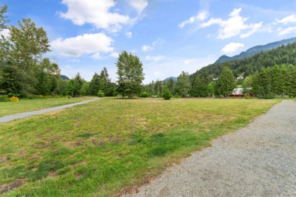 Neighborhood Park Photo Near 770 Olson Avenue, Hope, BC