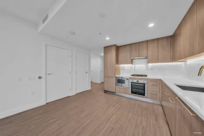 Kitchen Photo of 2302 6398 Silver Avenue, Burnaby, BC