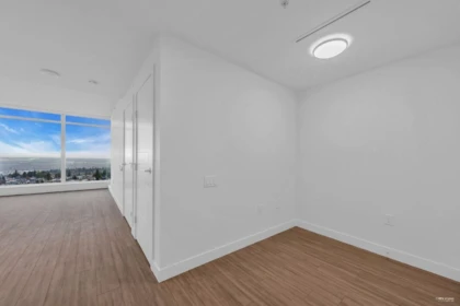 Walk-In Closet Photo of 2302 6398 Silver Avenue, Burnaby, BC