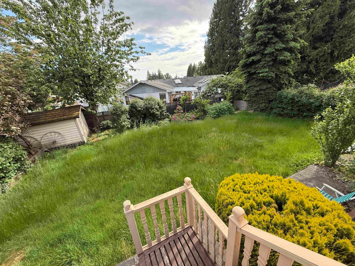 Dining Area Photo of 1734 Dansey Avenue, Coquitlam, BC