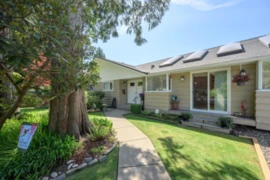 957 56a Street, Delta, BC