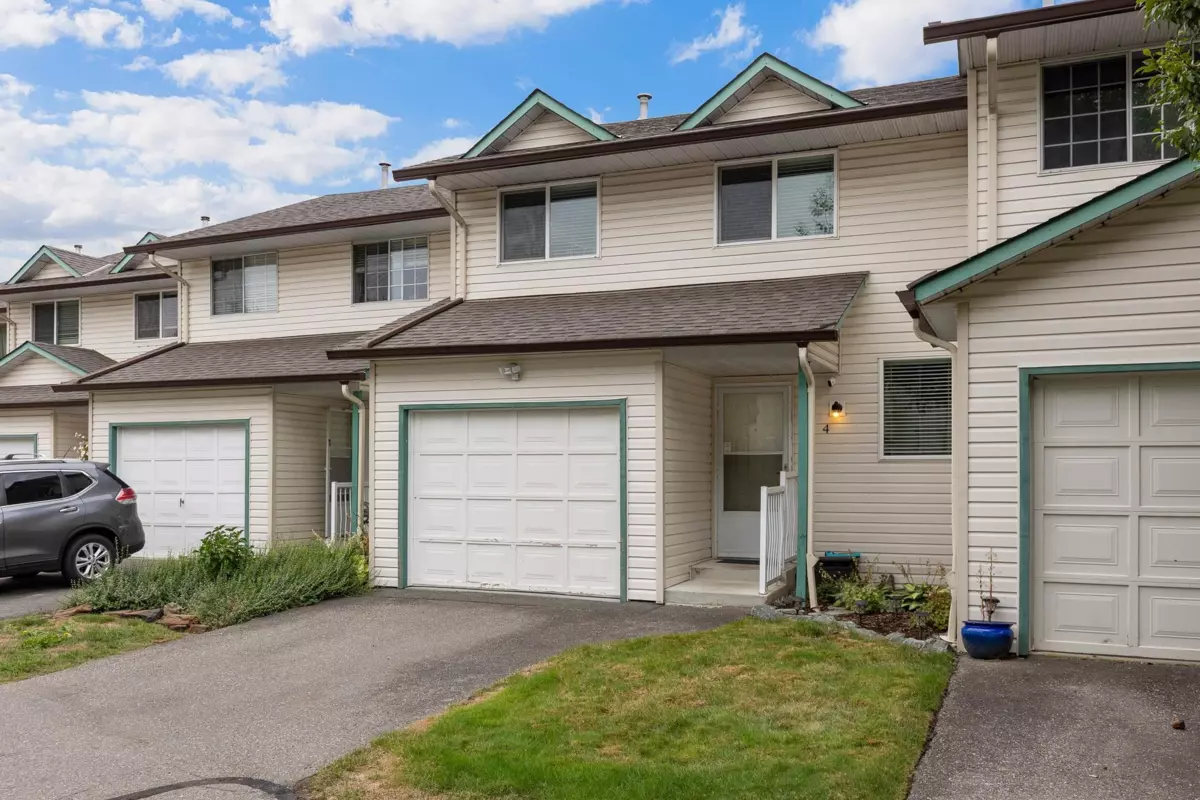 Exterior Rear Photo of 4 45640 Storey Avenue, Chilliwack, BC