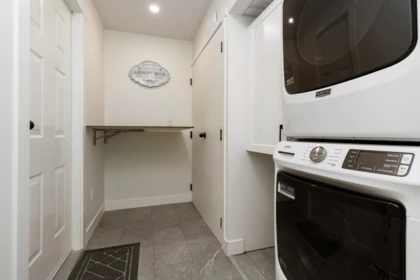 Mudroom Photo of 4 45640 Storey Avenue, Chilliwack, BC