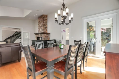 Pantry Photo of 352 St. James Crescent, West Vancouver, BC