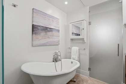 Hallway Photo of 1260 Richards Street, Vancouver, BC