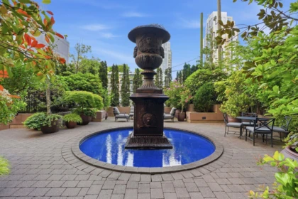 Hot Tub / Spa Photo of 1260 Richards Street, Vancouver, BC