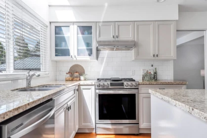 Breakfast Nook Photo of 2021 Rufus Drive, North Vancouver, BC
