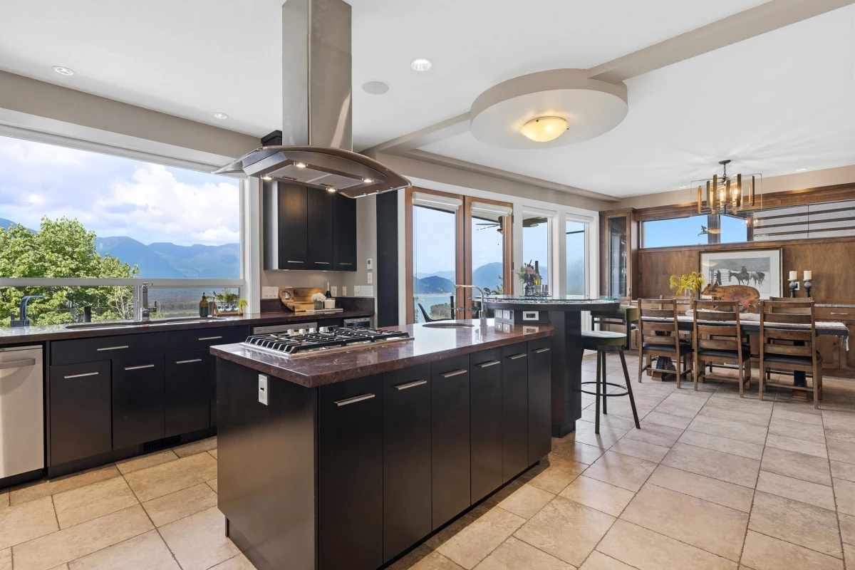 Dining Area Photo of 1 43462 Alameda Drive, Chilliwack, BC