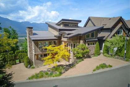 Fitness Center Photo Near 1 43462 Alameda Drive, Chilliwack, BC