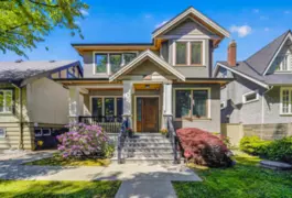 3285 W 12th Avenue, Vancouver, BC
