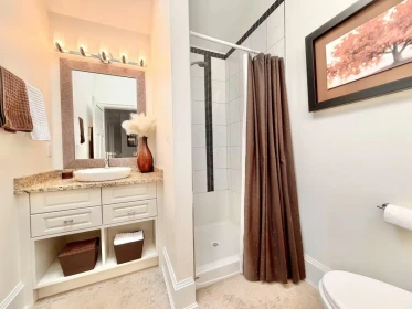 Mudroom Photo of 19123 60b Avenue, Surrey, BC