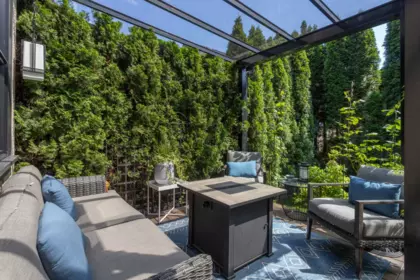 Garden / Landscaping Photo of 1020 E 13th Avenue, Vancouver, BC