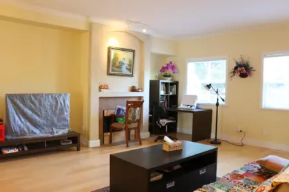 Kitchen Photo of 3 7833 St. Albans Road, Richmond, BC