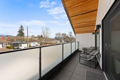 Street View Photo of 529 E 17th Avenue, Vancouver, BC
