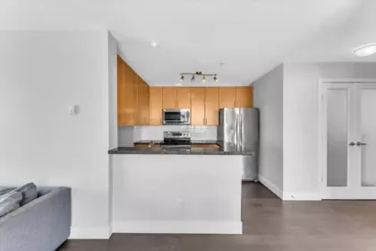 Primary Bedroom Photo of 302 2680 Arbutus Street, Vancouver, BC
