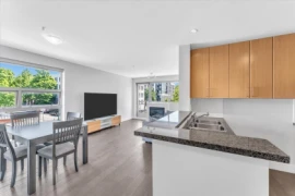 302 2680 Arbutus Street, Vancouver, BC