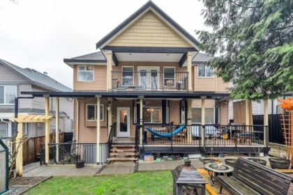Community Amenities Photo (Clubhouse) of 10163 177a Street, Surrey, BC