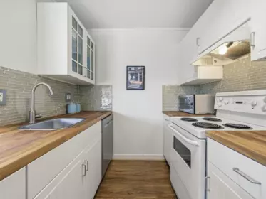 403 570 E 8th Avenue, Vancouver, BC, Vancouver — Apartment/Condo for sale