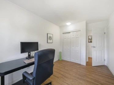 Office / Den Photo of 403 570 E 8th Avenue, Vancouver, BC